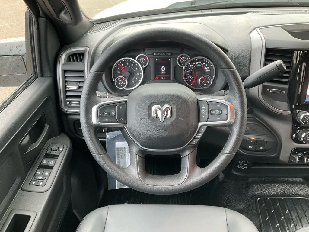 2026 RAM Ram 3500 Chassis Cab RAM 3500 TRADESMAN CREW CAB CHASSIS 4X4 60' CA