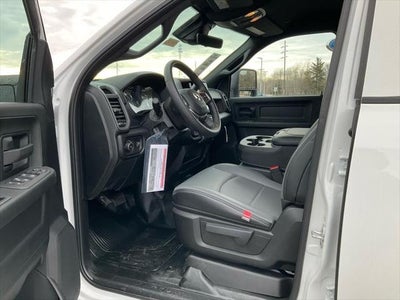 2026 RAM Ram 3500 Chassis Cab RAM 3500 TRADESMAN CREW CAB CHASSIS 4X4 60' CA