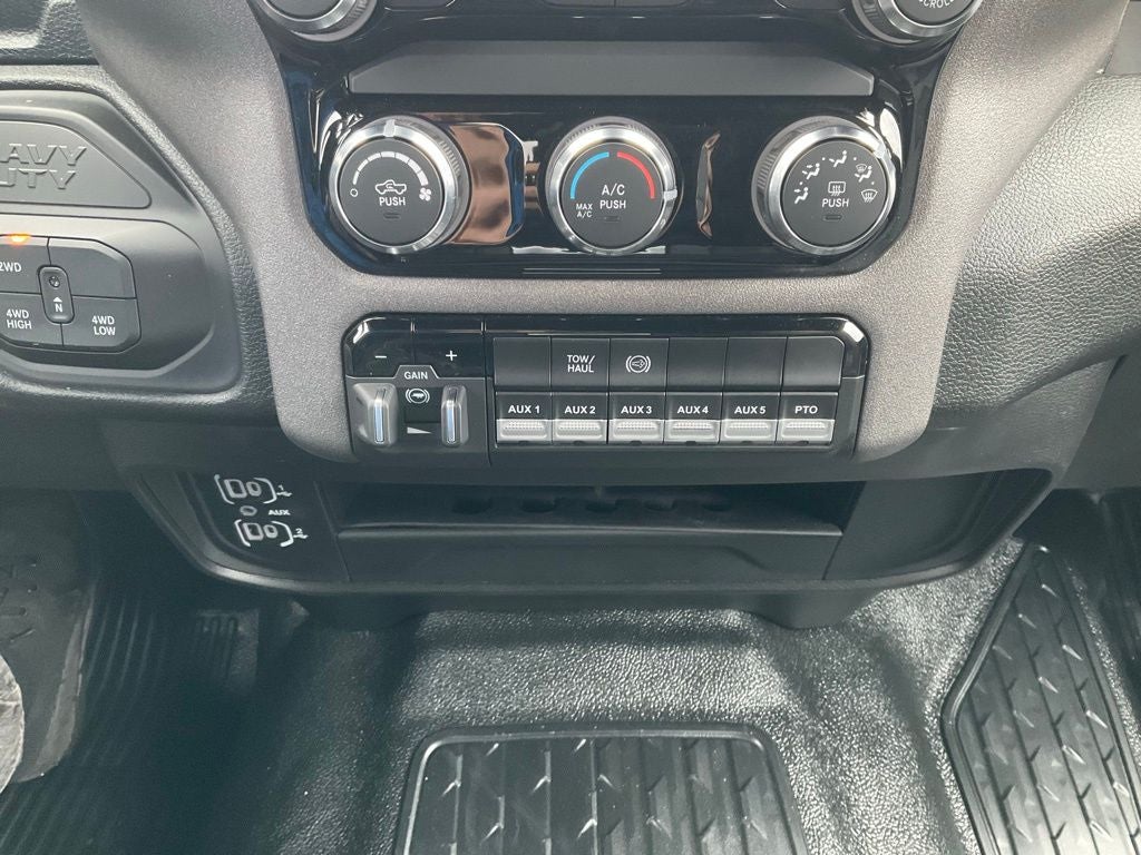 2026 RAM Ram 3500 Chassis Cab Tradesman