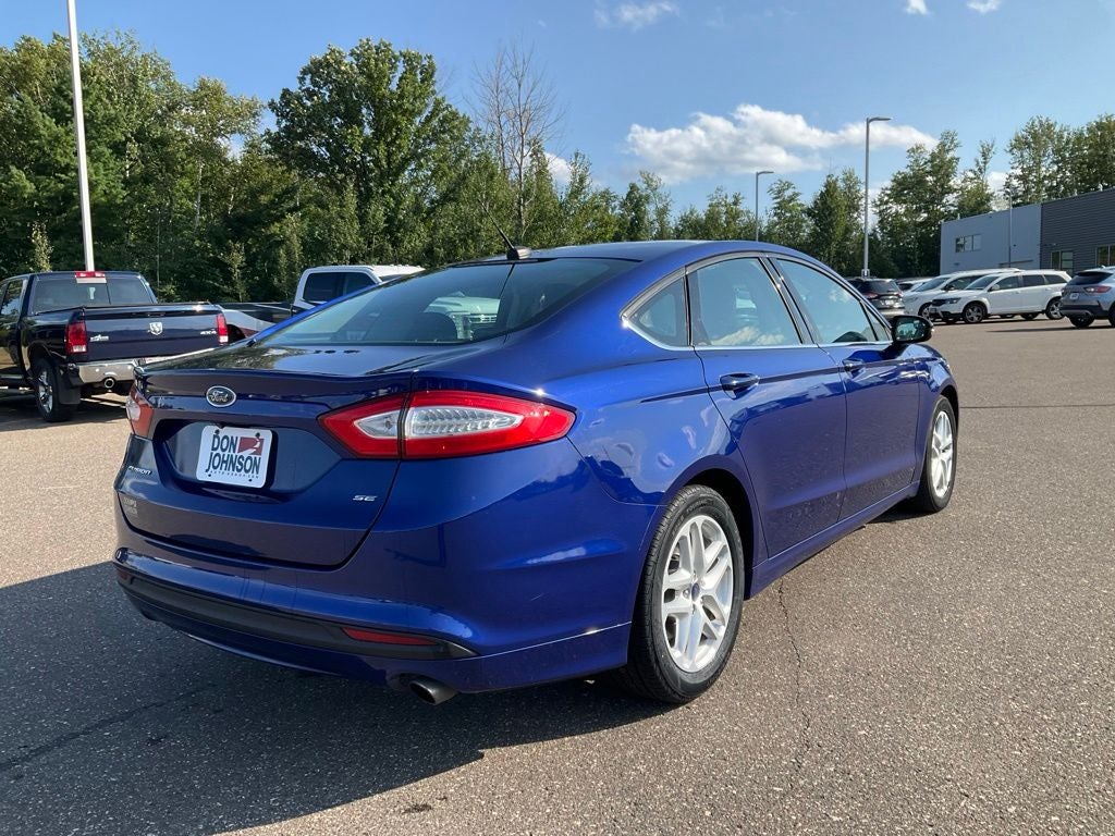 2016 Ford Fusion SE