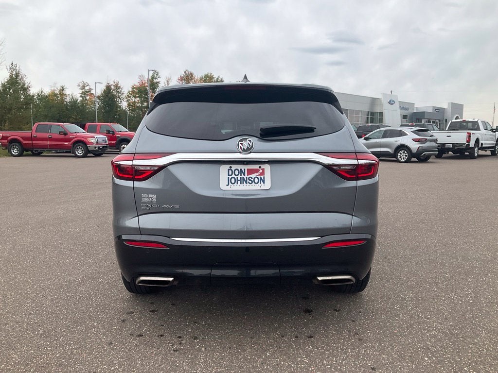 2021 Buick Enclave Essence