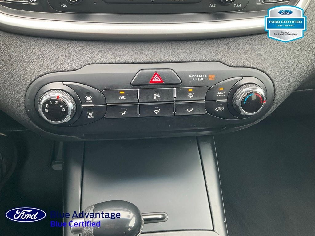 2017 Kia Sorento 3.3L LX