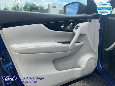 2022 Nissan Rogue Sport SV