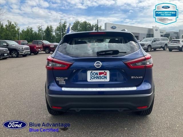2022 Nissan Rogue Sport SV