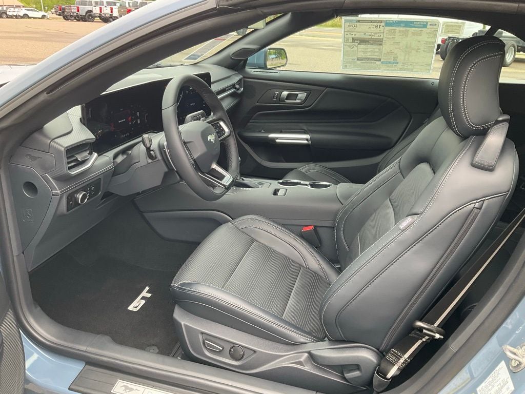 2025 Ford Mustang GT Premium