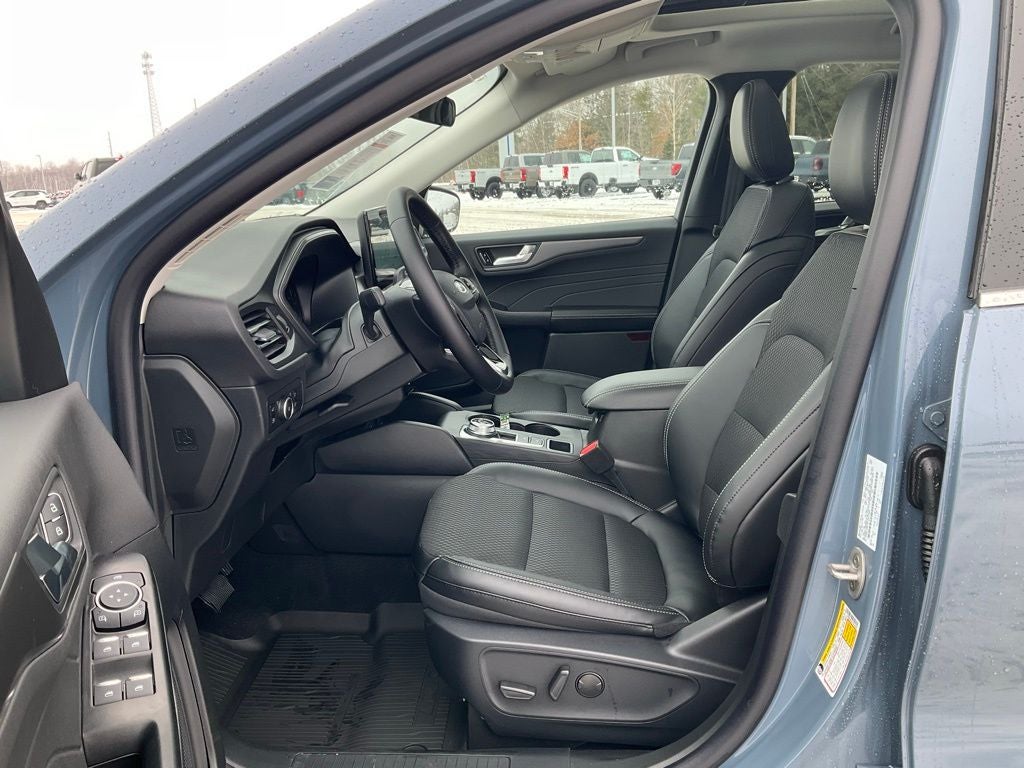 2026 Ford Escape Plug-In Hybrid Base