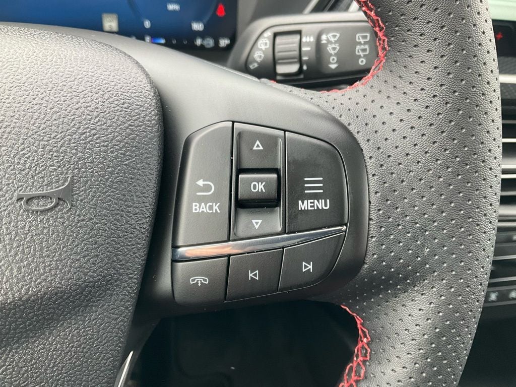 2026 Ford Escape ST-Line Elite