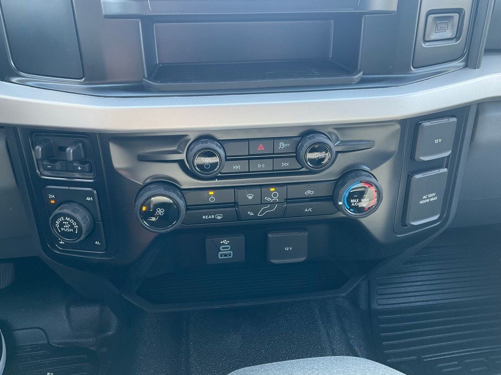 2026 Ford F-350SD Base