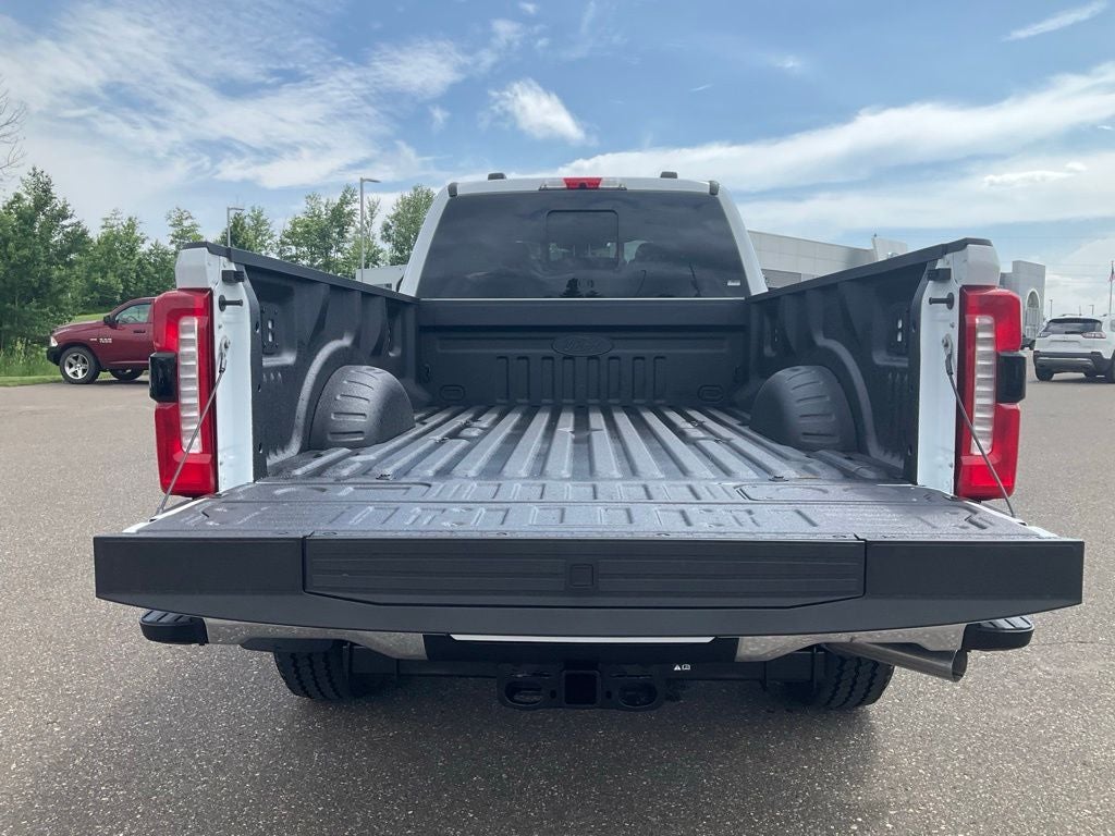 2026 Ford F-350SD F-350® XLT