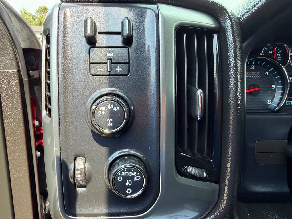 2019 Chevrolet Silverado LD LT
