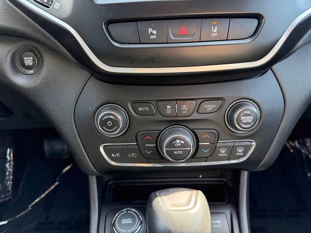 2021 Jeep Cherokee Latitude Lux 4x4