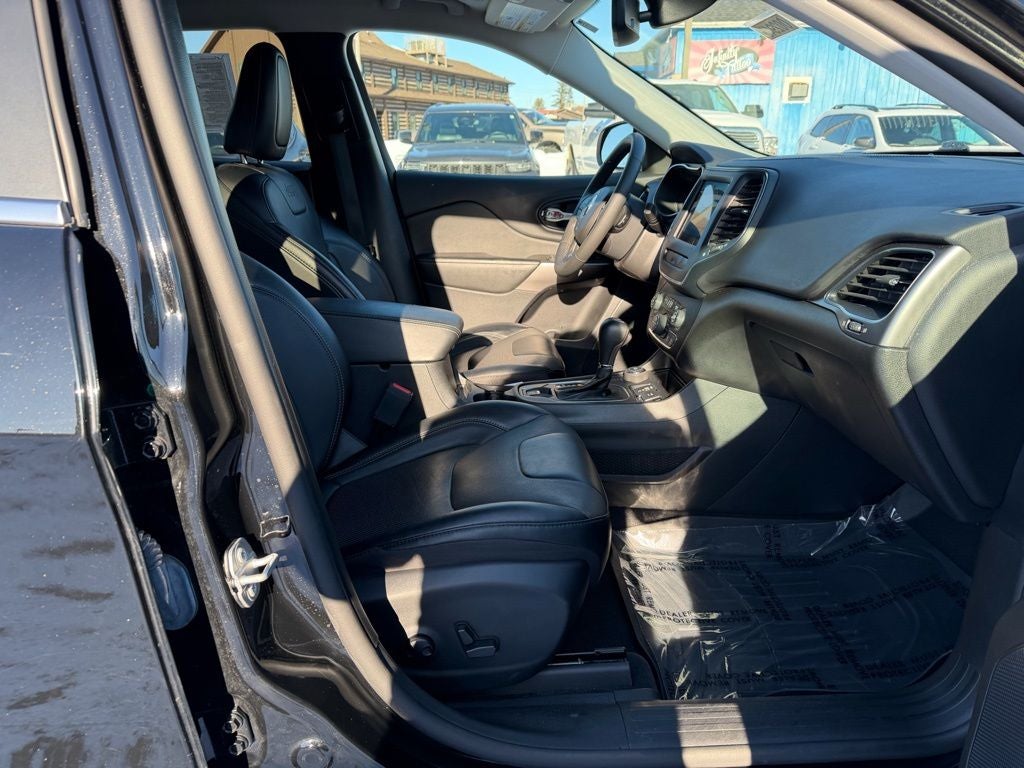 2022 Jeep Cherokee Latitude Lux 4x4