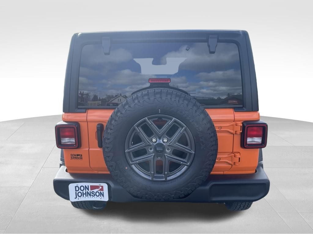 2026 Jeep Wrangler 4-Door Sport RHD 4x4