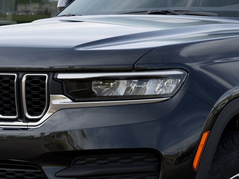2027 Jeep Grand Cherokee GRAND CHEROKEE LAREDO X 4X4
