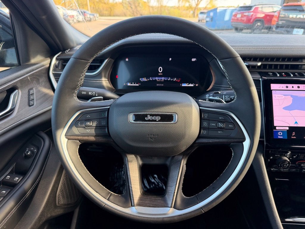 2025 Jeep Grand Cherokee Limited 4x4