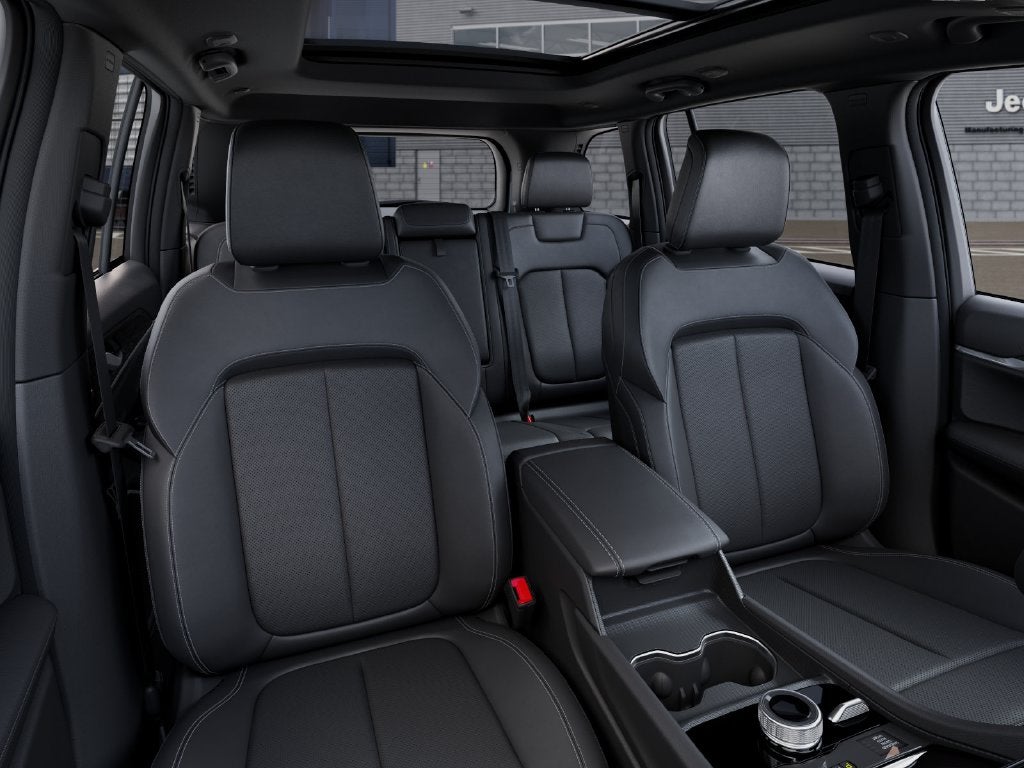 2027 Jeep Grand Cherokee Limited Reserve