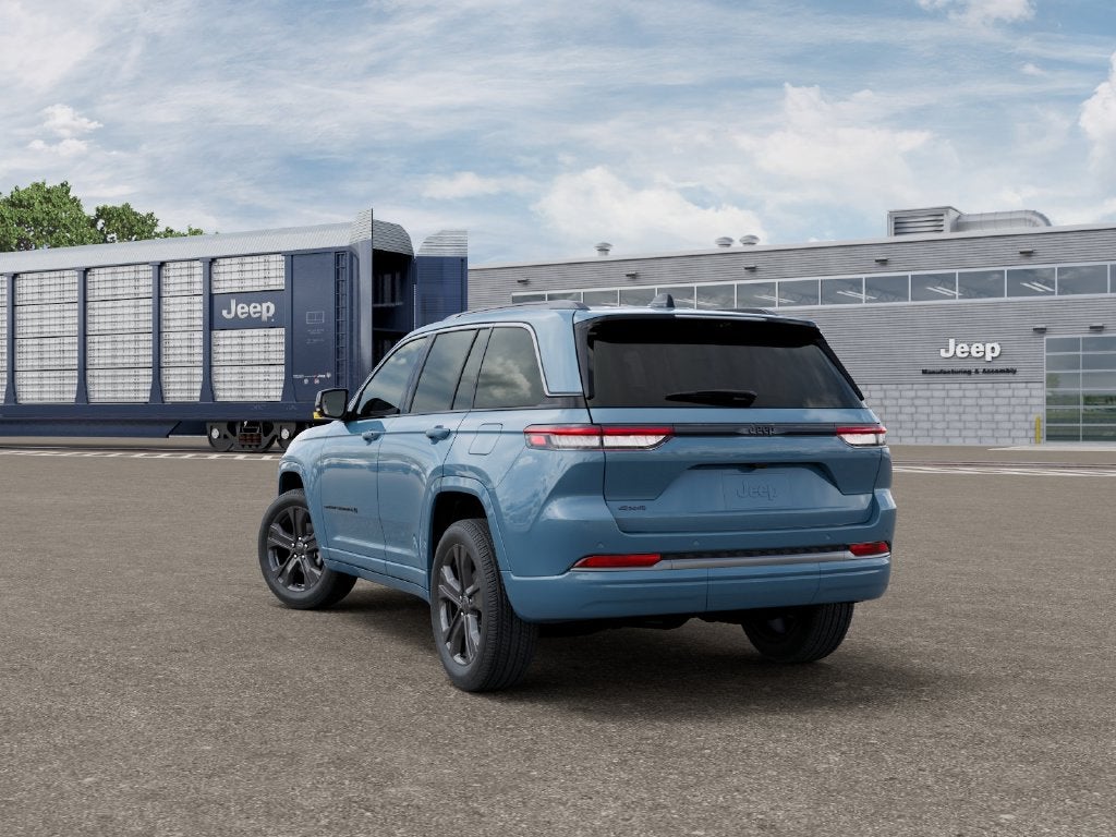 2027 Jeep Grand Cherokee Limited Reserve