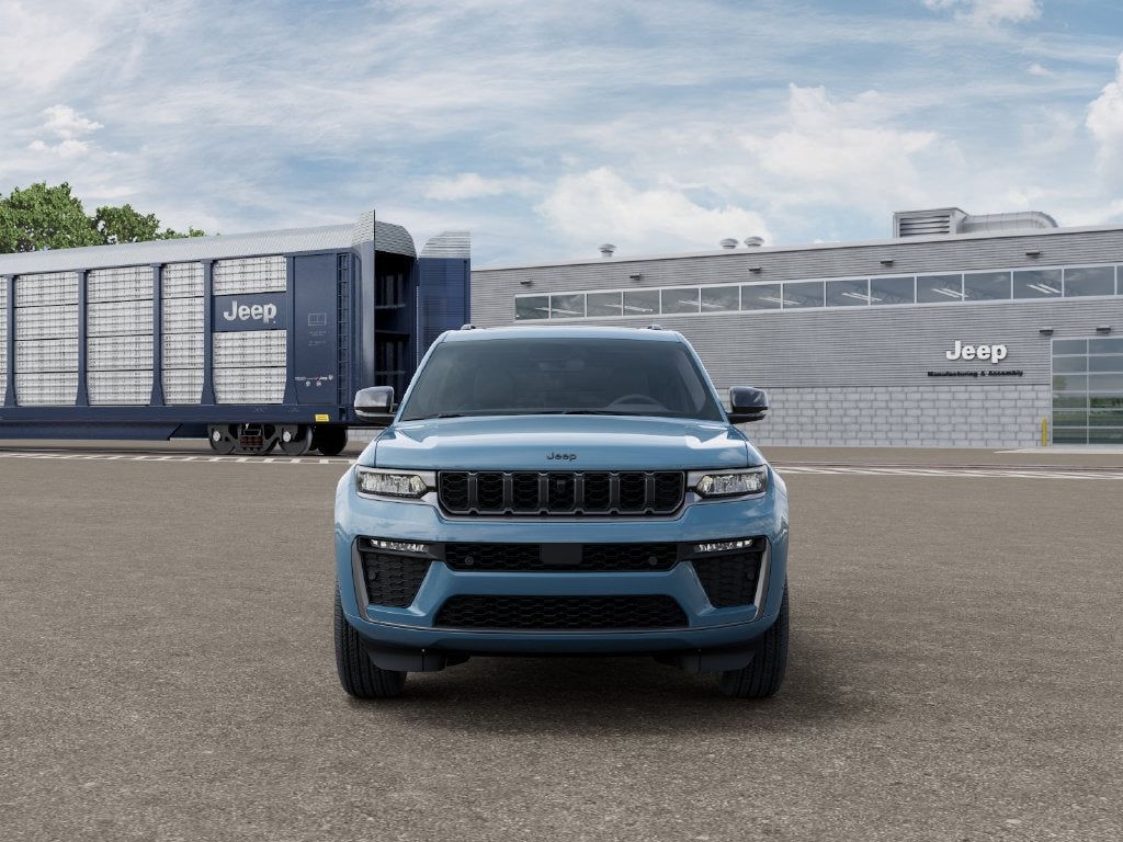2027 Jeep Grand Cherokee Limited Reserve