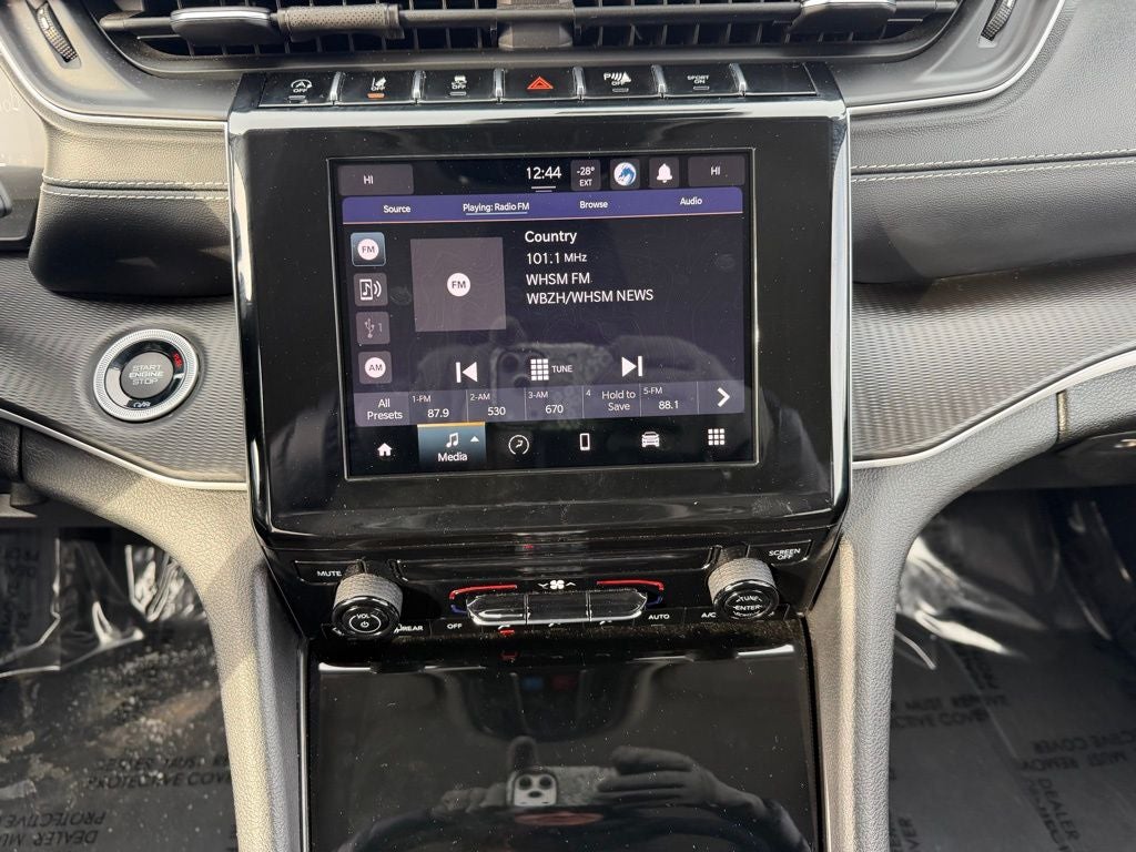 2023 Jeep Grand Cherokee L Laredo 4x4