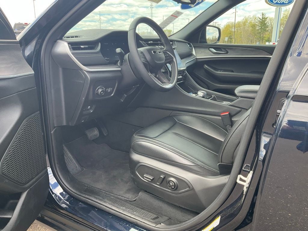 2024 Jeep Grand Cherokee L Limited 4x4