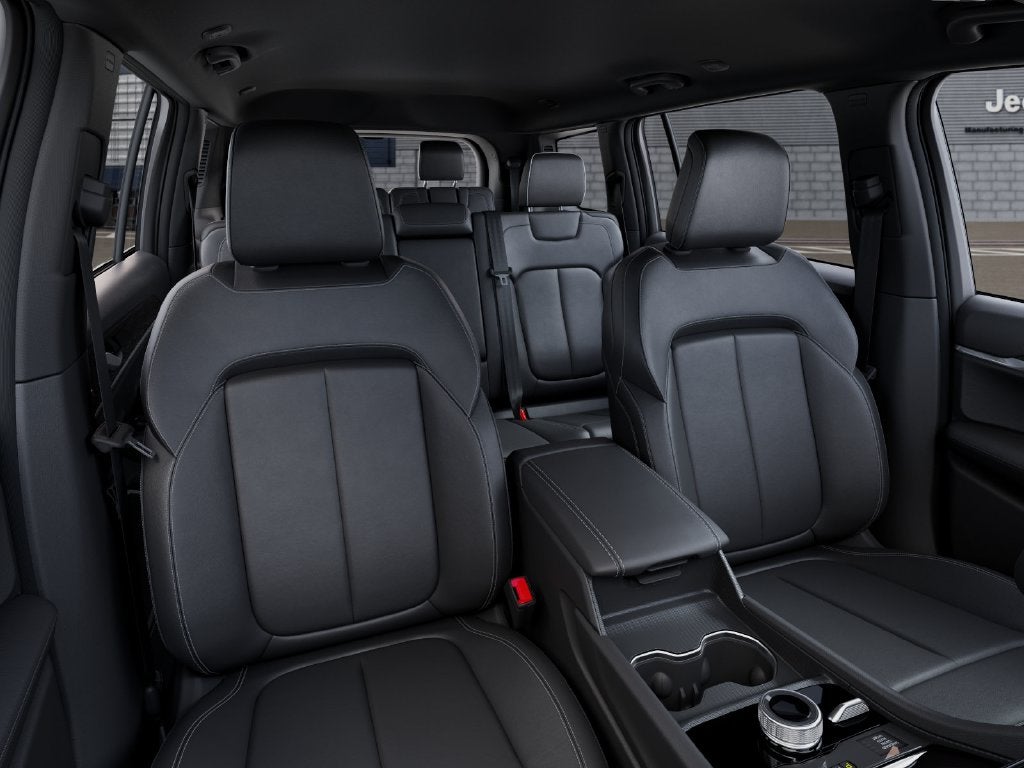2027 Jeep Grand Cherokee GRAND CHEROKEE L LIMITED 4X4