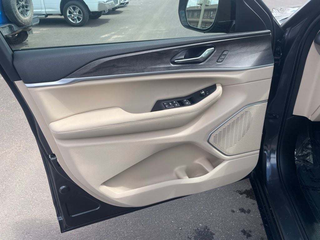 2026 Jeep Grand Cherokee GRAND CHEROKEE L LIMITED 4X4