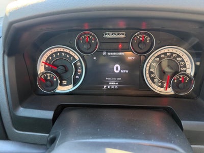 2017 RAM 1500 Big Horn Crew Cab 4x4 6'4' Box