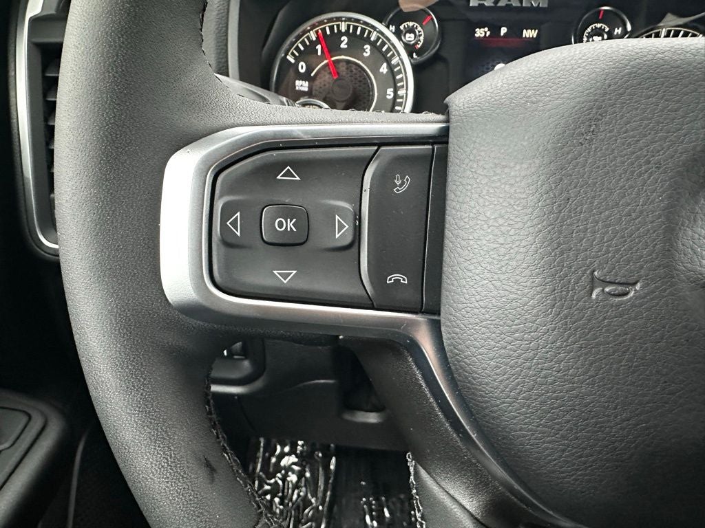 2025 RAM Ram 1500 RAM 1500 BIG HORN QUAD CAB 4X2 6'4' BOX