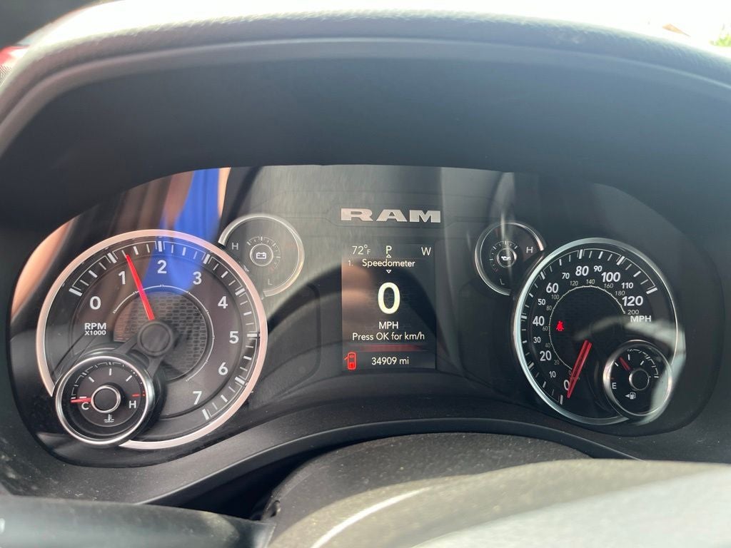 2023 RAM 1500 Big Horn Crew Cab 4x4 5'7' Box