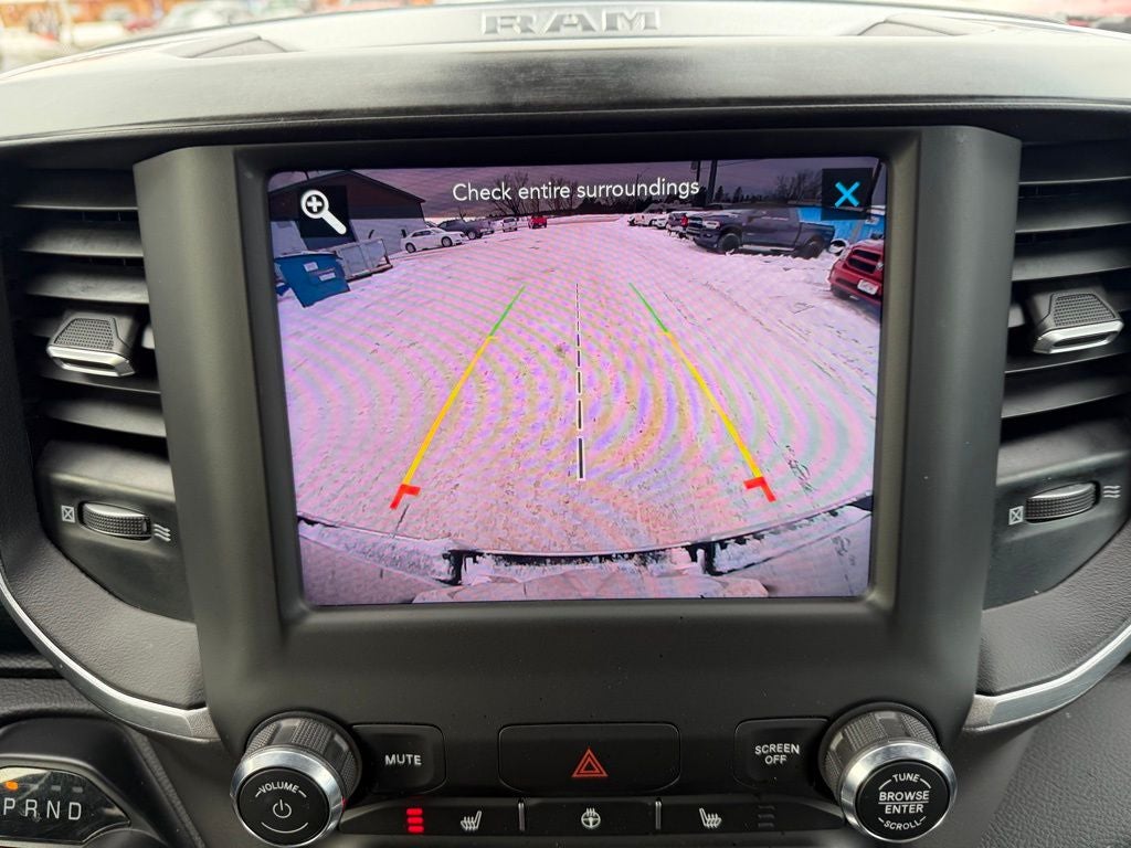 2021 RAM 1500 Big Horn Crew Cab 4x4 5'7' Box