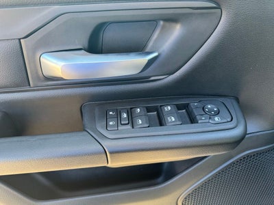 2026 RAM Ram 1500 RAM 1500 TRADESMAN CREW CAB 4X4 5'7' BOX