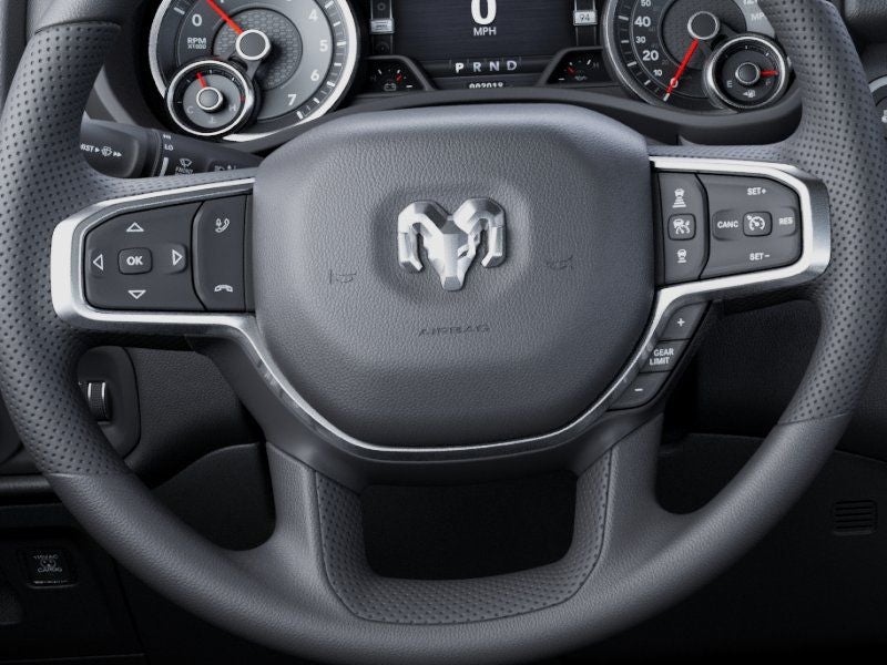 2026 RAM 1500 RAM 1500 EXPRESS CREW CAB 4X4 5'7' BOX