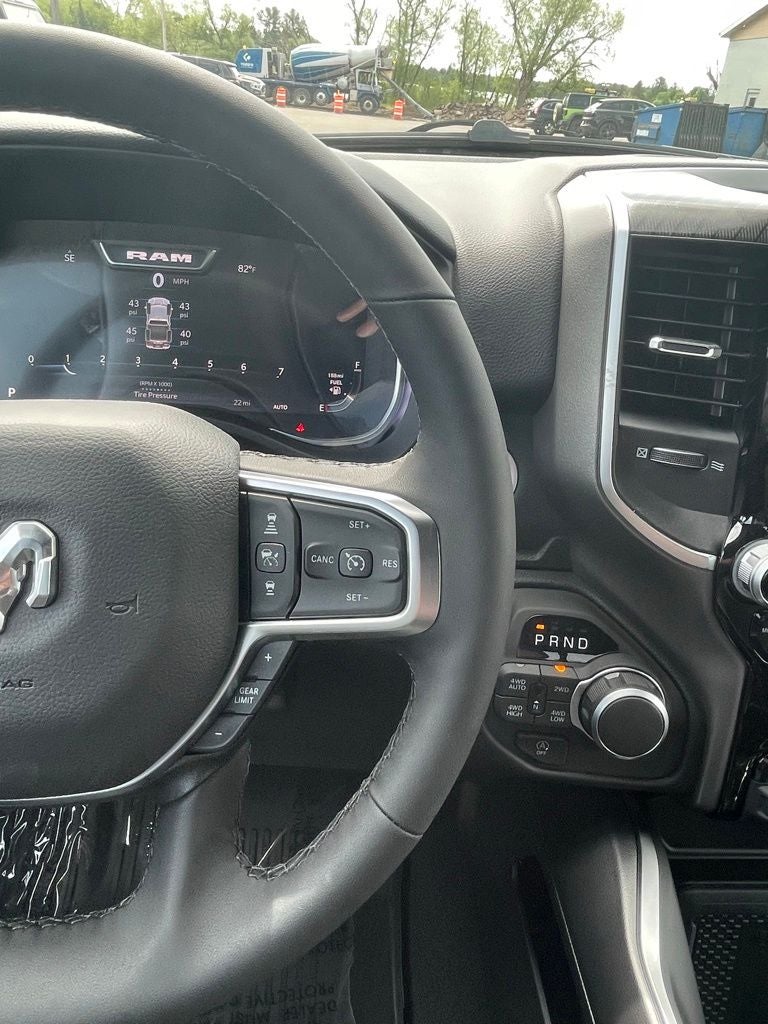2026 RAM Ram 1500 RAM 1500 BIG HORN CREW CAB 4X4 6'4' BOX