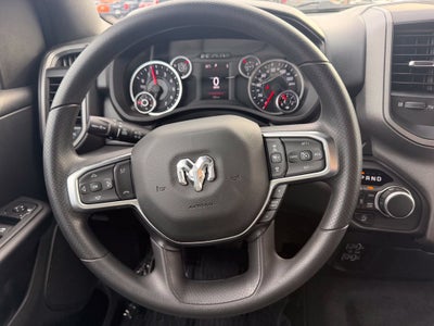 2026 RAM 1500 Tradesman Crew Cab 4x4 6'4' Box