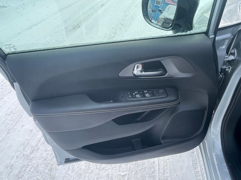 2026 Chrysler Voyager VOYAGER LX