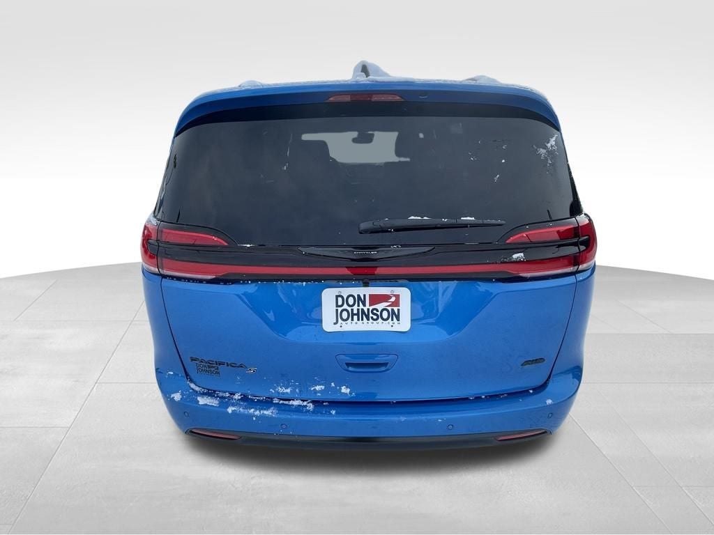 2026 Chrysler Pacifica PACIFICA SELECT AWD