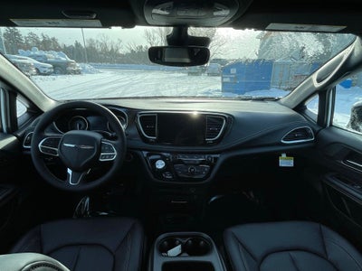 2026 Chrysler Pacifica PACIFICA SELECT AWD