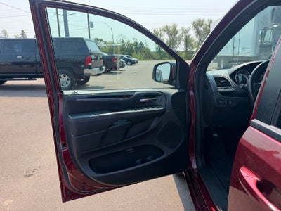 2019 Dodge Grand Caravan SE Plus