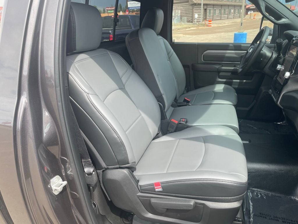 2026 RAM Ram 2500 RAM 2500 TRADESMAN REGULAR CAB 4X4 8' BOX