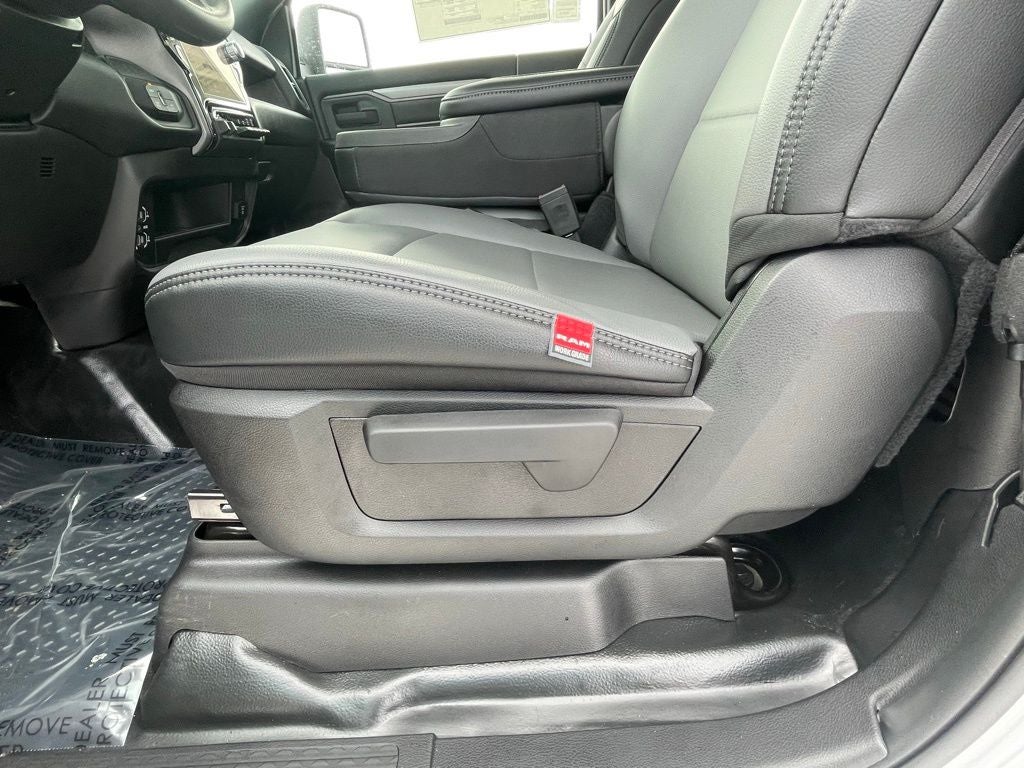 2026 RAM Ram 2500 RAM 2500 TRADESMAN REGULAR CAB 4X4 8' BOX