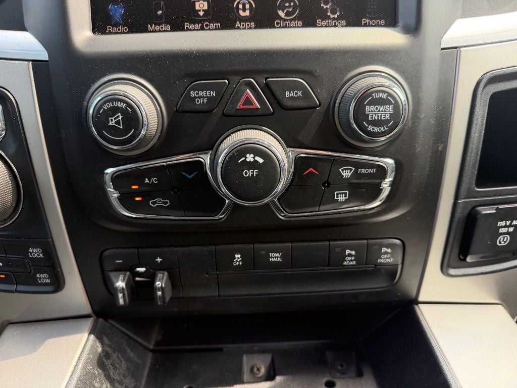 2016 RAM 1500 Big Horn