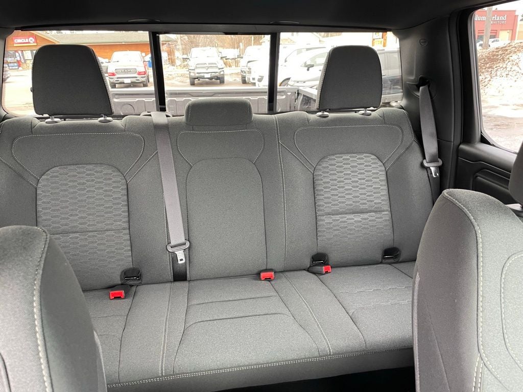 2026 RAM Ram 1500 RAM 1500 EXPRESS CREW CAB 4X4 5'7' BOX