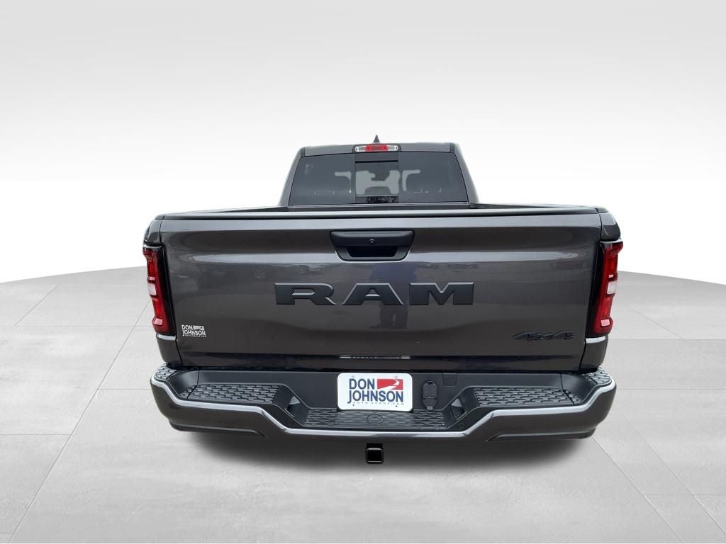 2026 RAM Ram 1500 RAM 1500 EXPRESS CREW CAB 4X4 5'7' BOX