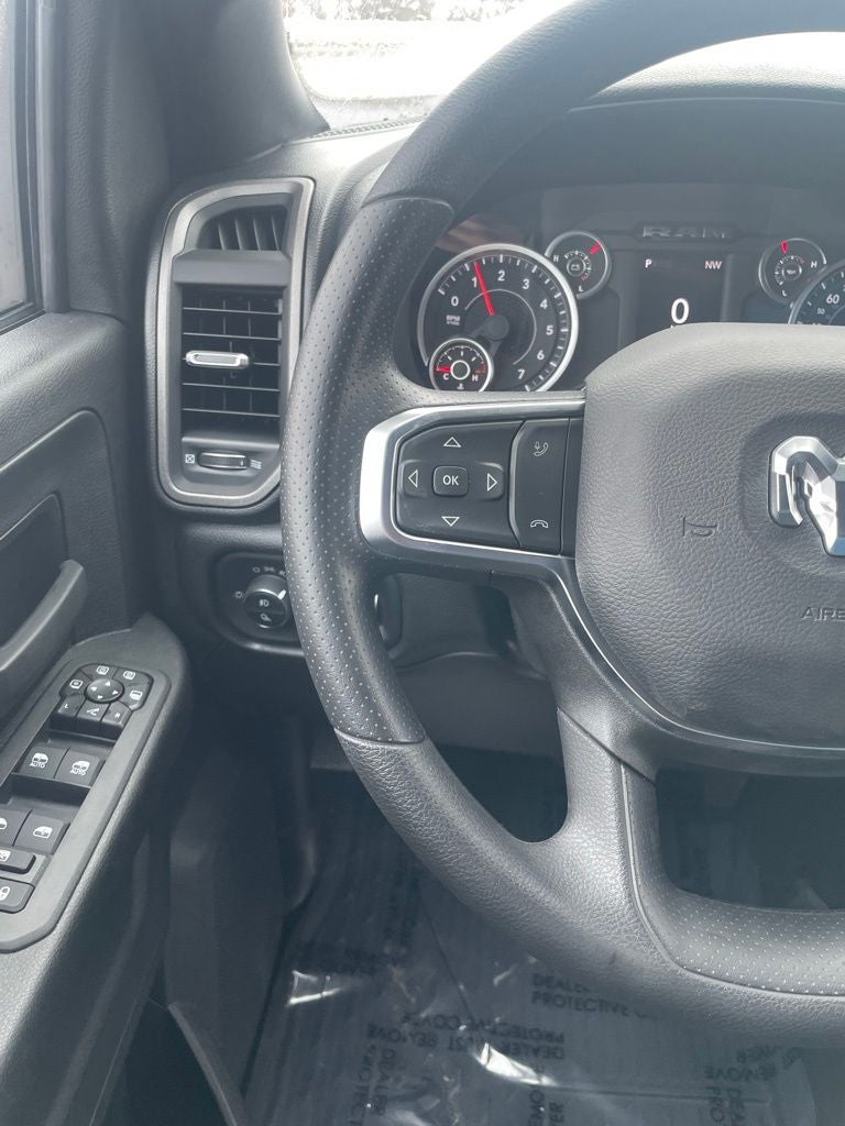 2026 RAM Ram 2500 RAM 2500 BLACK EXPRESS CREW CAB 4X4 6'4' BOX