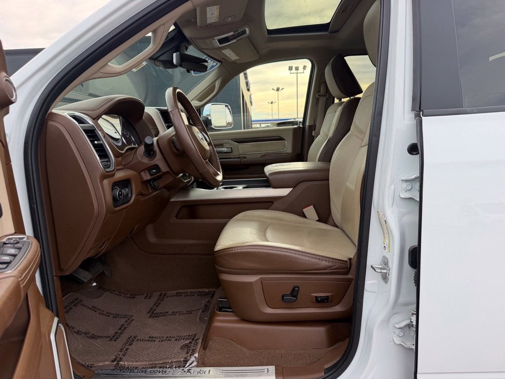 2022 RAM 2500 Laramie Crew Cab 4x4 6'4' Box
