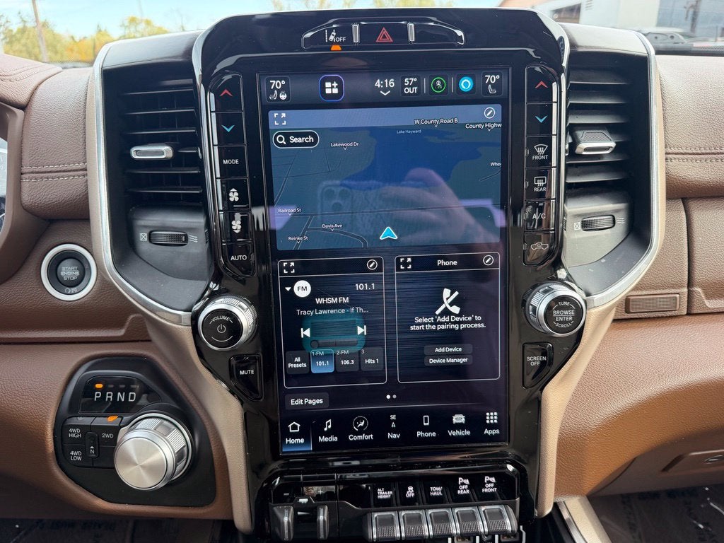 2022 RAM 2500 Laramie Crew Cab 4x4 6'4' Box