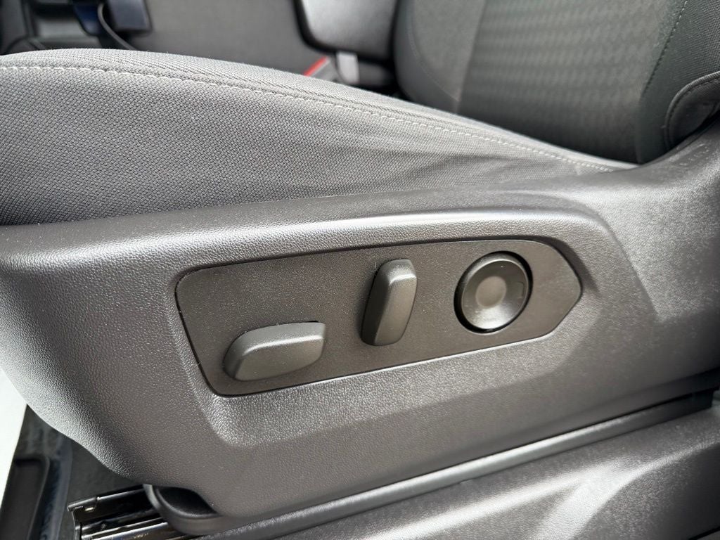 2023 Chevrolet Silverado 1500 4WD Crew Cab Short Bed Custom Trail Boss