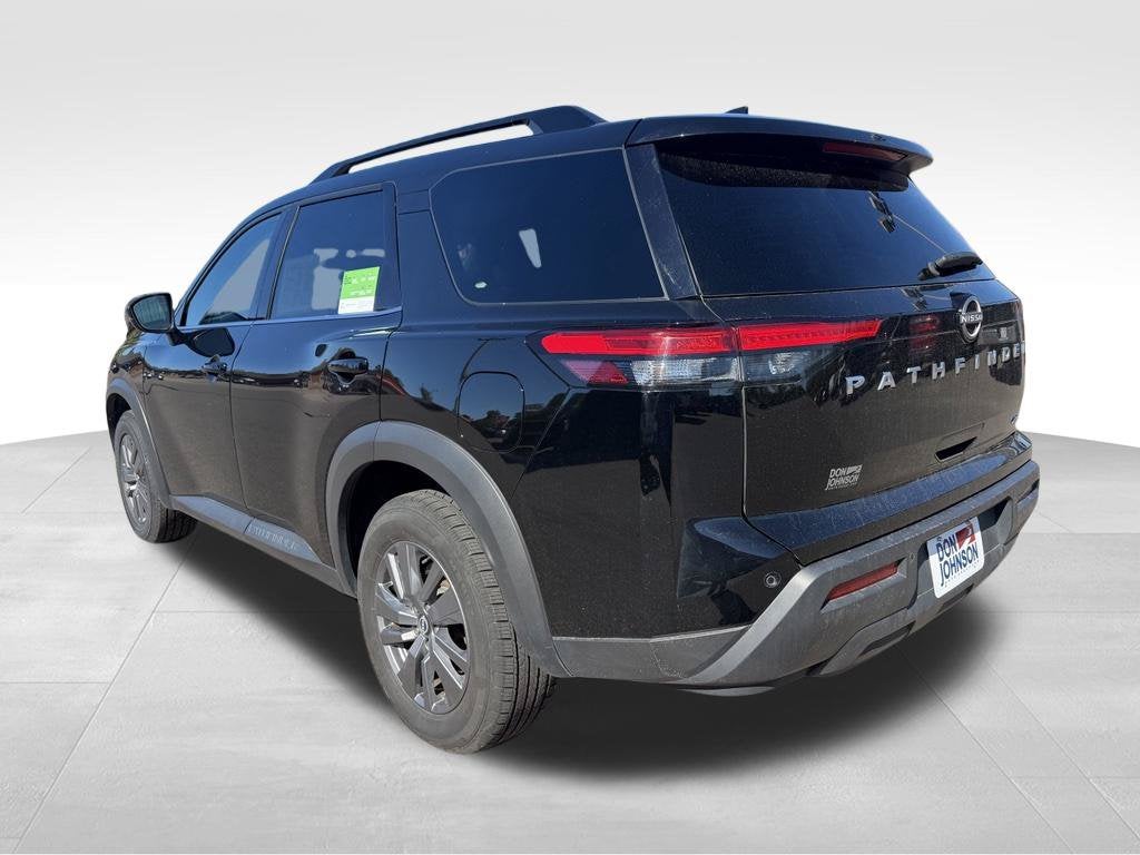 2025 Nissan Pathfinder SV 4WD