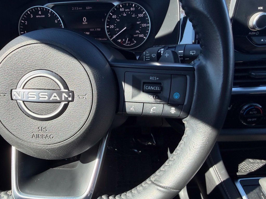 2025 Nissan Pathfinder SV 4WD