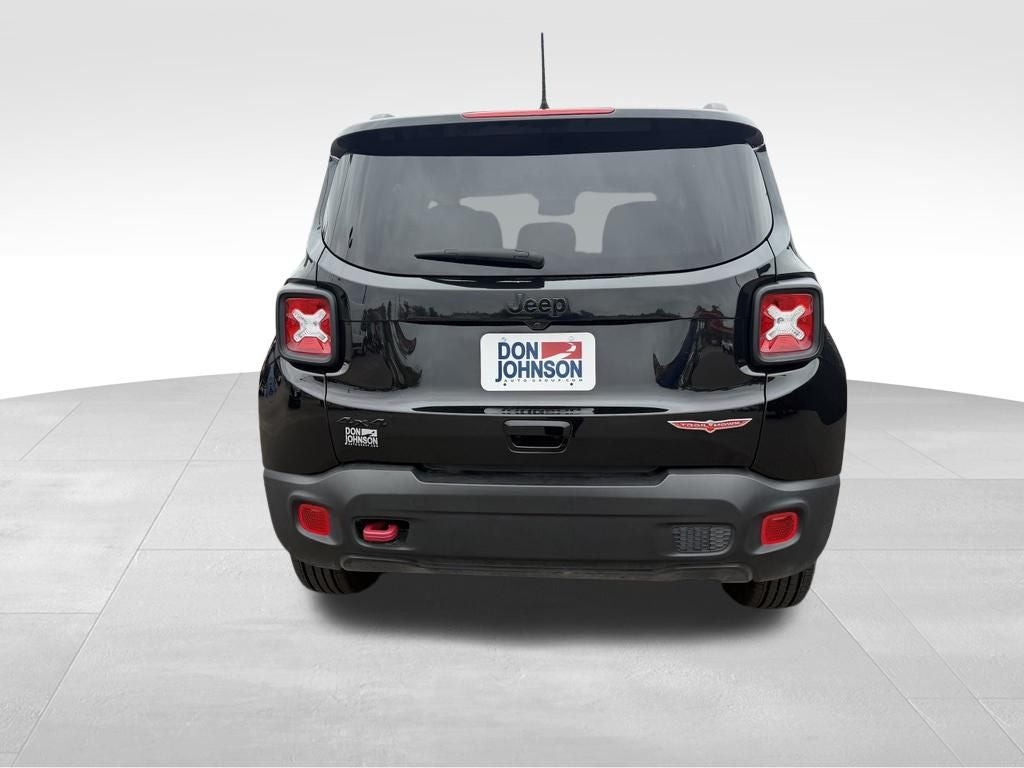 2023 Jeep Renegade Trailhawk
